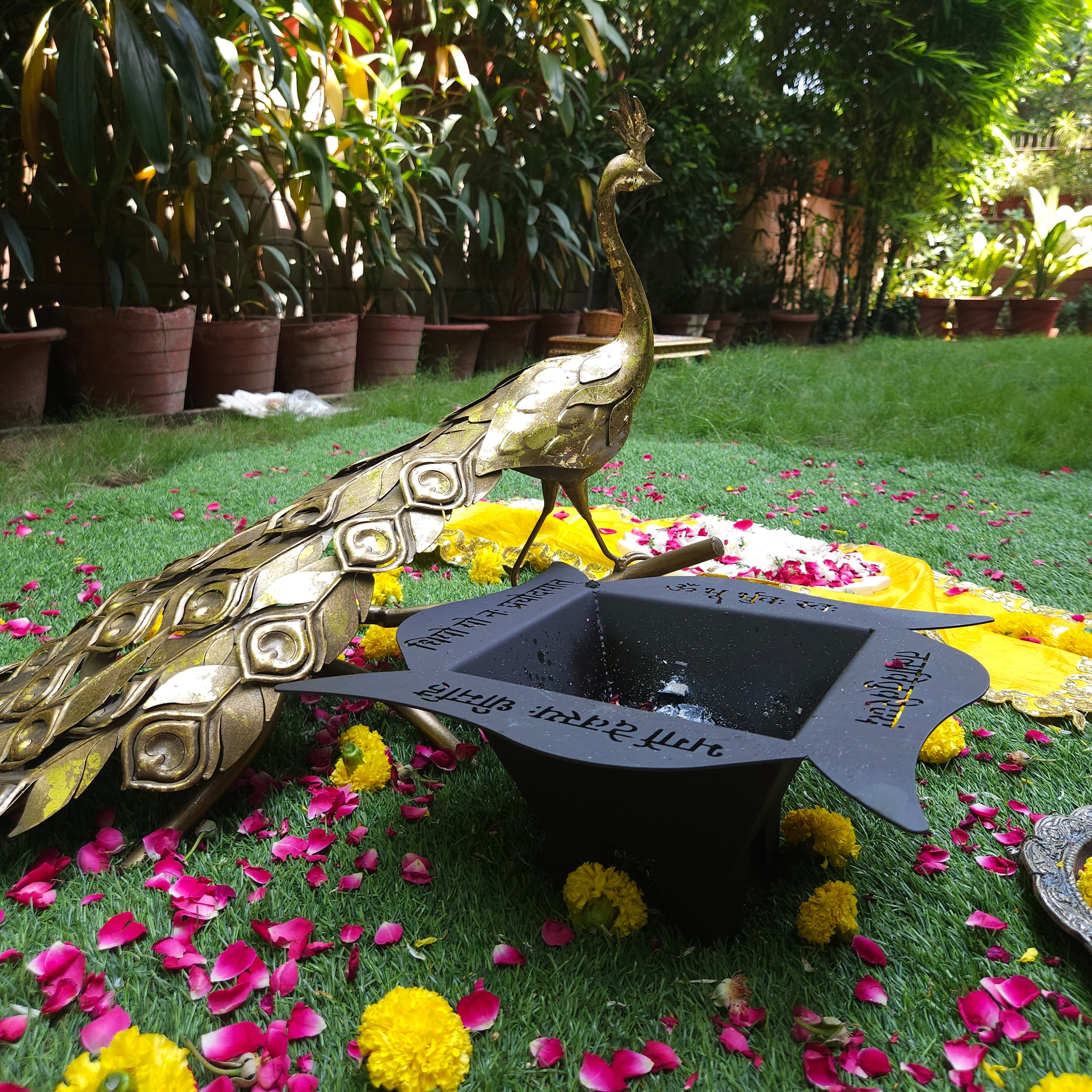 Gayatri Mantra Havan Kund